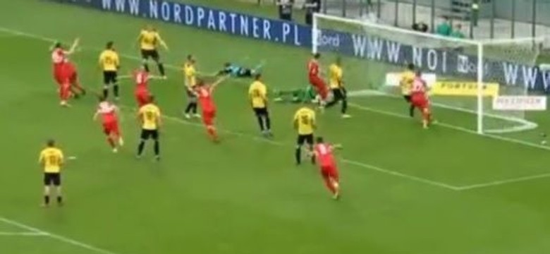 Gol bramkarza przesądził o spadku GKS Katowice do 2. ligi [WIDEO]