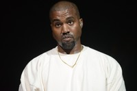 George Floyd családja beperelné Kanye Westet