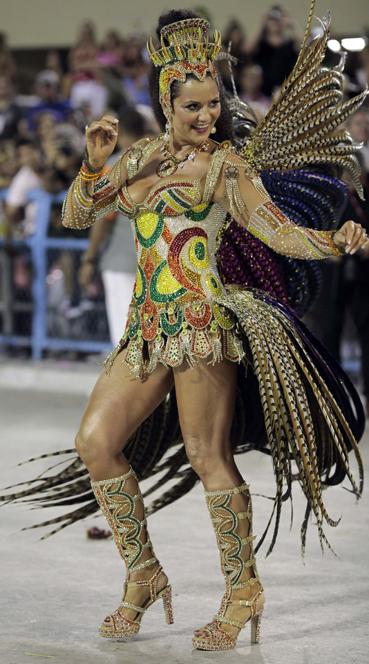 Brazil, RIO DE JANEIRO, 2012-02-20T034629Z_01_RIO463_RTRIDSP_3_BRAZIL-CARNIVAL.jpg