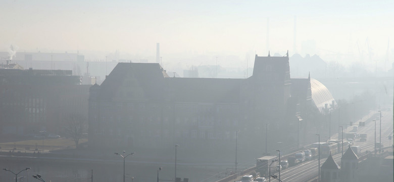 Walka ze smogiem może sprawić, że biedniejsi Polacy będą zimą marzli