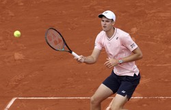 Hubert Hurkacz w półfinale gry podwójnej turnieju w Stuttgarcie