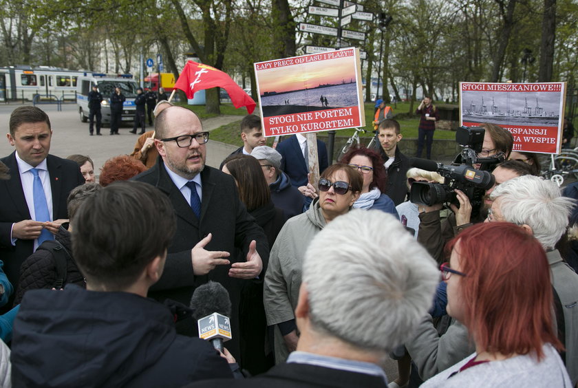 Protest mieszkańców Stogów