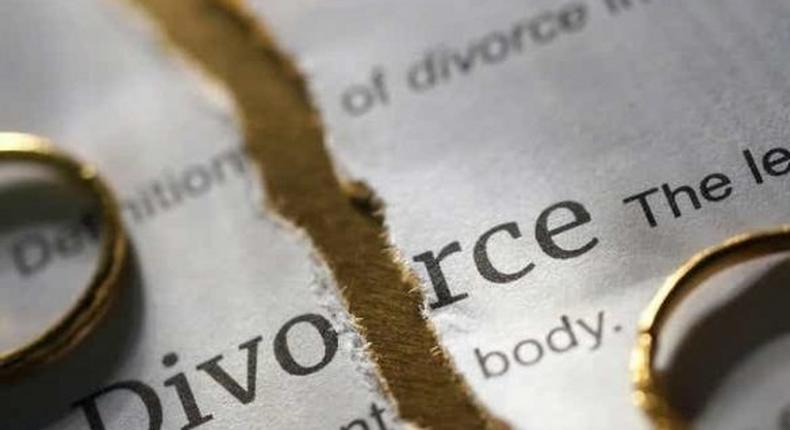 Divorce seeking woman accuses husband of tearing her veil, abandonment. [dnllegalandstyle]