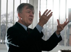 Miodek spotykał się z SB tylko prywatnie