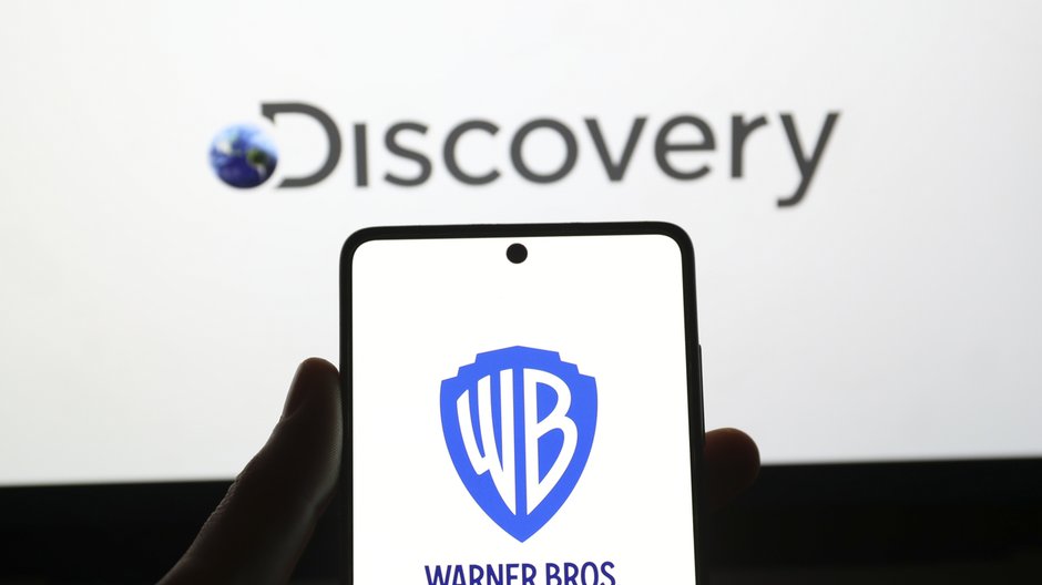 Platformy Warner Bros. Discovery (HBO, HBO Max oraz Disney+) gromadzą obecnie nieco ponad 92 mln subskrybentów, czyli o ponad połowę mniej niż Netflix (220 mln) i usługi Disneya: Disney+, Hulu and ESPN+ (205 mln)