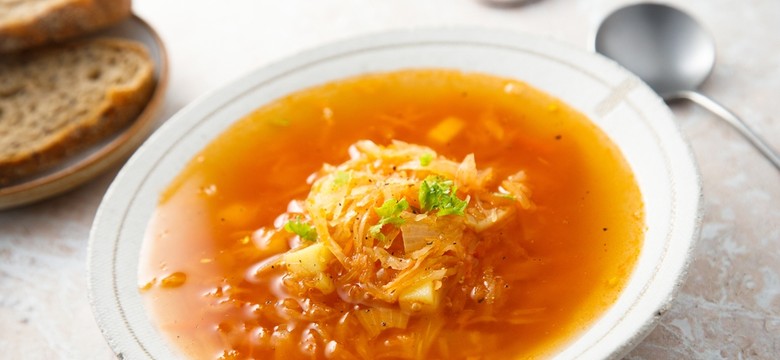 Najlepsza zupa na listopadowe chłody. Rozgrzewa, syci i świetnie wpływa na linię