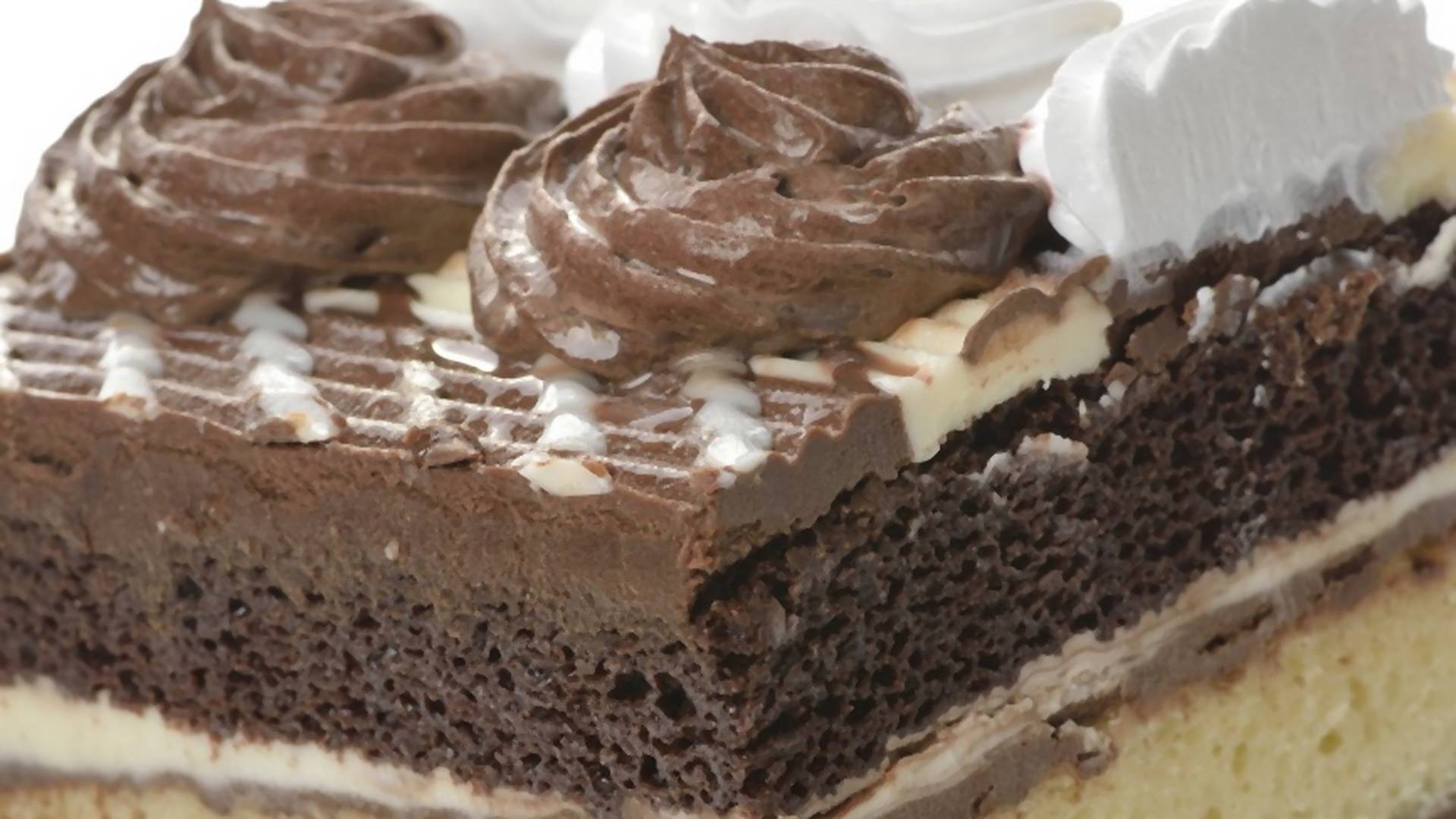 Puding kolač je najkremastiji slatkiš koji ćete ikada probati