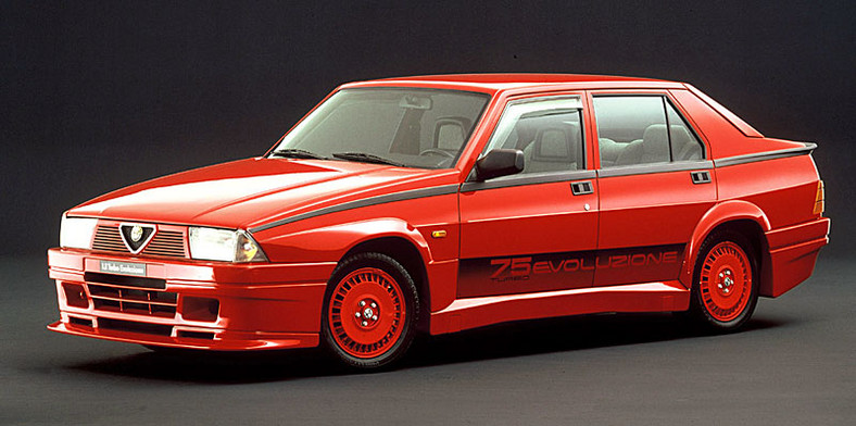 Alfa Romeo – powrót do USA przesunięty