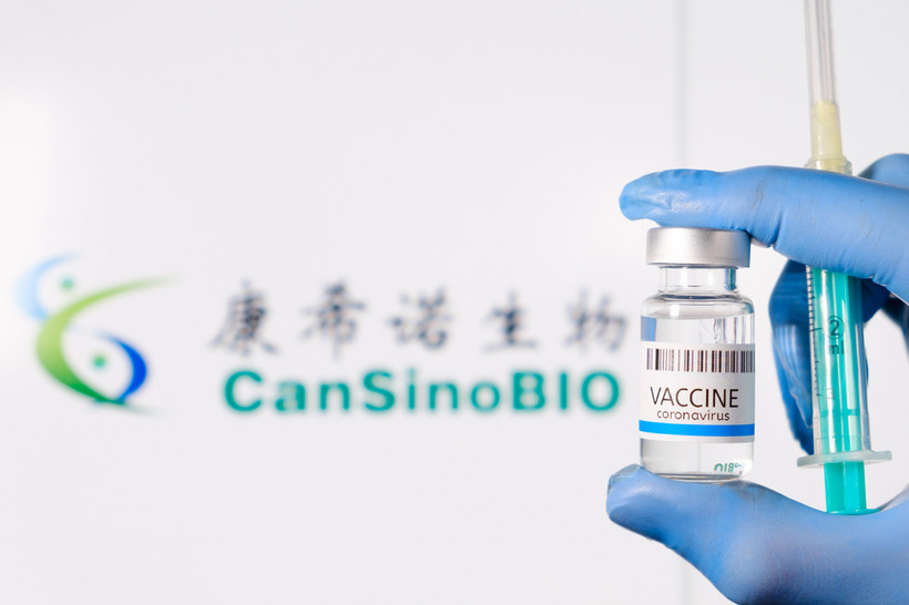 Meksyk rozprowadza pierwsze szczepionki CanSino rozlewane w kraju