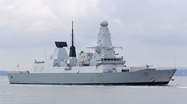 HMS Diamond, niszczyciel rakietowy typu 45, znajduje się w drodze do Zatoki Perskiej