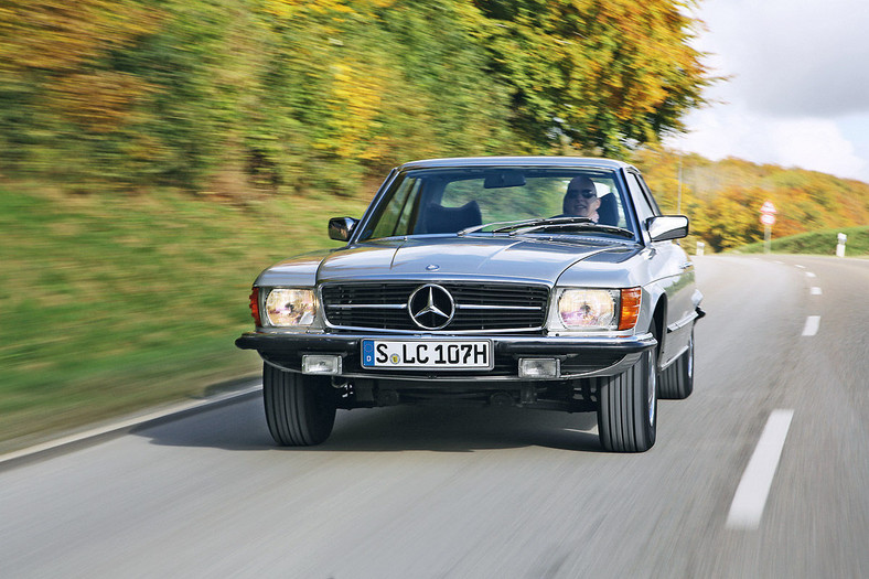 Mercedes-Benz 350 SLC (C107)