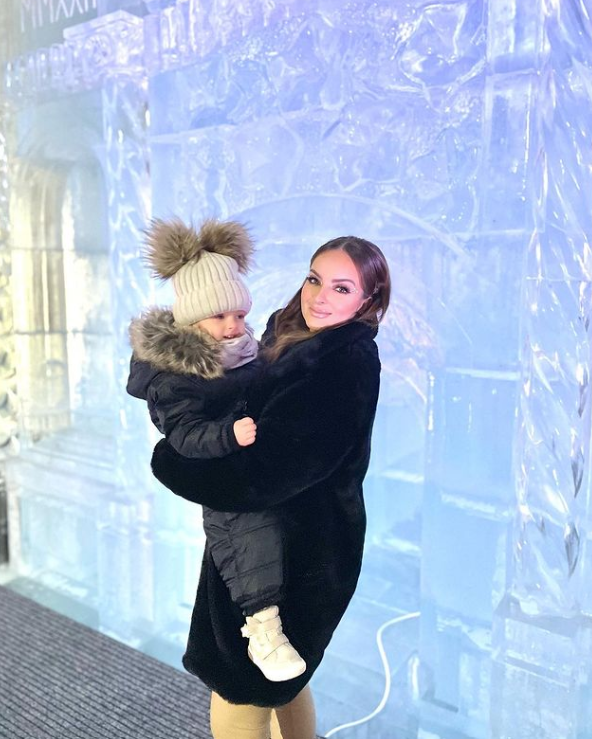 Daniela Nízlová s dcérkou Lindou. 