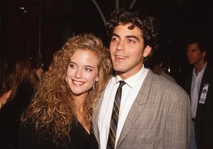 Džordž Kluni i Keli Preston