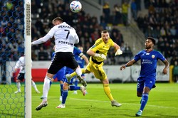 Legia nie wykorzystała wpadki Rakowa. Nie pokonała ostatniej drużyny w tabeli [WIDEO]