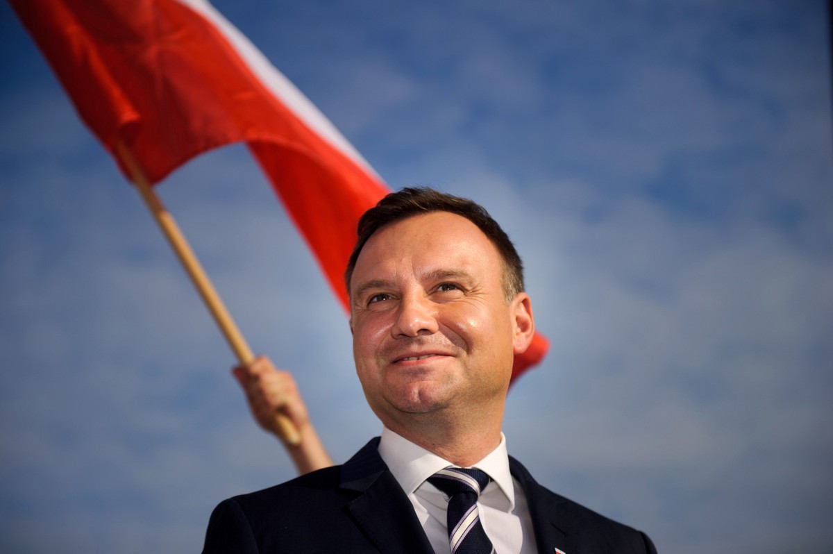 Duda w nowym spocie: Siedzenie pod żyrandolem nie jest dla mnie. Mam za dużo energii