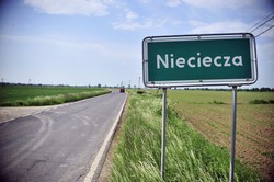 Stadion w polu, 750 mieszkańców, ale Ekstraklasa zawita do Niecieczy. ZDJĘCIA