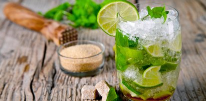 Jak zrobić mojito? Przepis na drink mojito