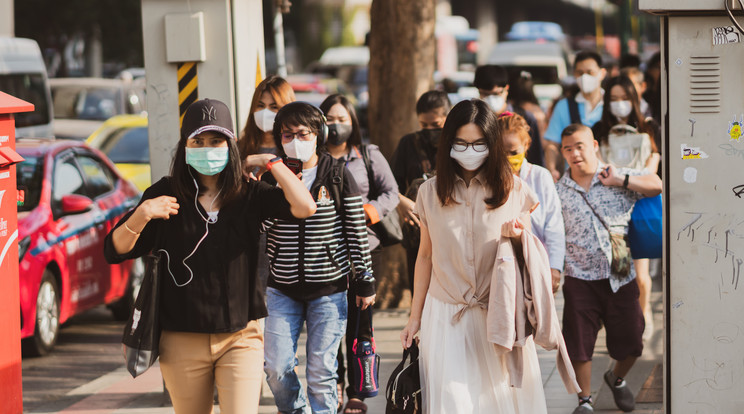 Nagyon szigorúan veszik Kínában a szabályokat, sokaknak meghaltak hozzátartozói, már félnek Fotó: Shutterstock