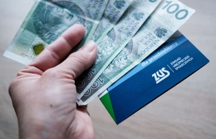 Duży ZUS, Mały ZUS i Mały ZUS plus. Stawki na 2023 rok