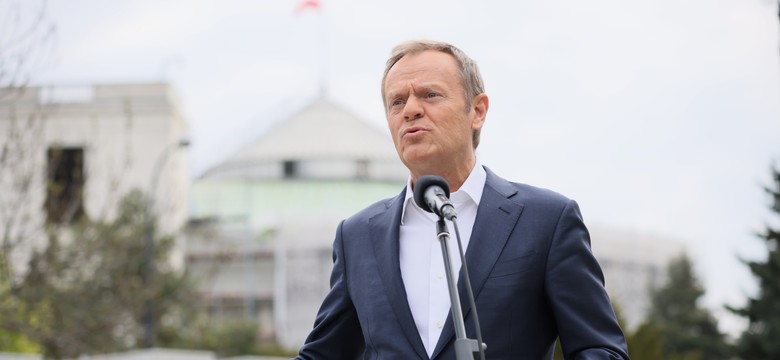 Tusk: Grodzki jest do dyspozycji prokuratury. Ale najpierw Ziobro musi podać się do dymisji