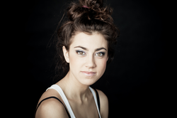 Finalistka "X-Factora" debiutuje – oto Maja Hyży w bluzie