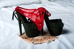 30 prostytutek i morze alkoholu. Tak ośmiu piłkarzy bawiło się przed mundialem w Rosji