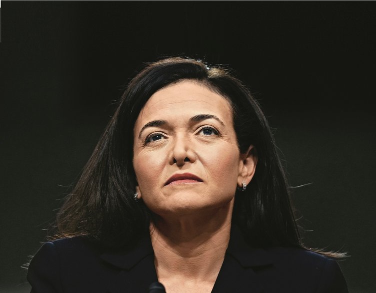 Sheryl Sandberg  podczas przesłuchania w Kongresie USA ws. ingerencji Rosji w wybory prezydenckie w 2016 r.