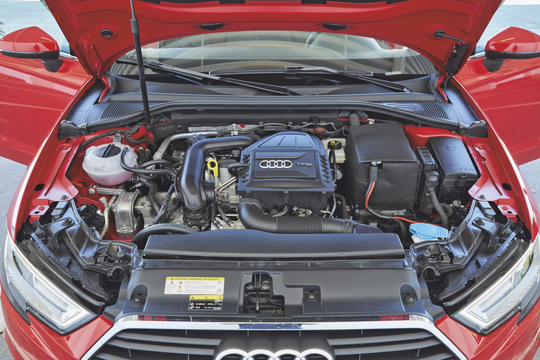 Galeria - Audi A3 1.0 TFSI kontra Mercedes A180