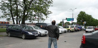 Na gdańskich parkingach grasują żule