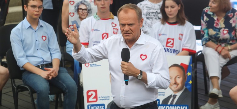 Płaca minimalna znacznie wzrośnie? Donald Tusk wbrew stanowisku swojej minister