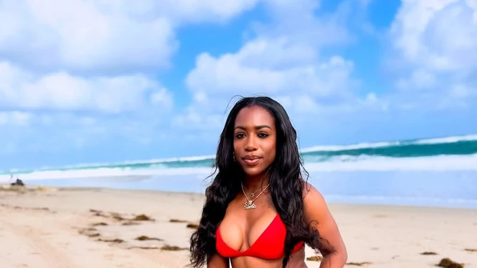 ŠOK! Američka teniserka se slikala POTPUNO GOLA! Objavila GOLOTINJU, pa najavila učešće na Australijan openu! /FOTO/