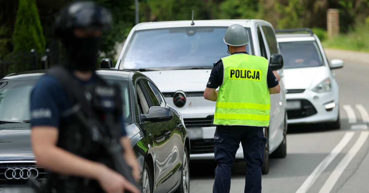 Obława na Tadeusza Dudę w Starej Wsi. Nowy ruch policji