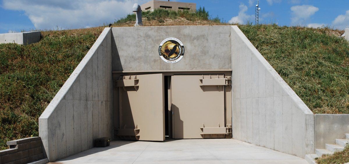 Muž vytvoril podzemný bunker.