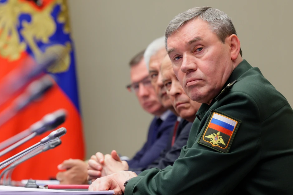 Valerij Gerasimov na sastanku o situaciji u Kursku u Novo Ogarjovu kod Moskve 12. avgusta