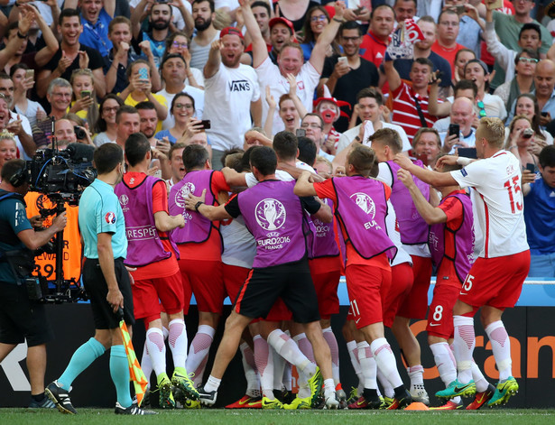 Ukraina pokonana! Polacy zagrają w 1/8 finału Euro 2016!