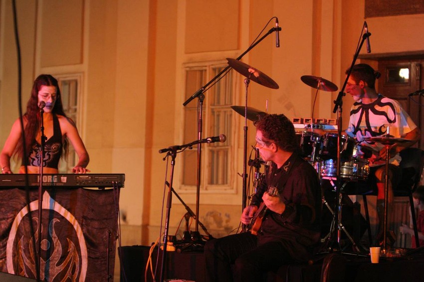 Oni sviraju, pevaju, glume, gaje lekovito bilje