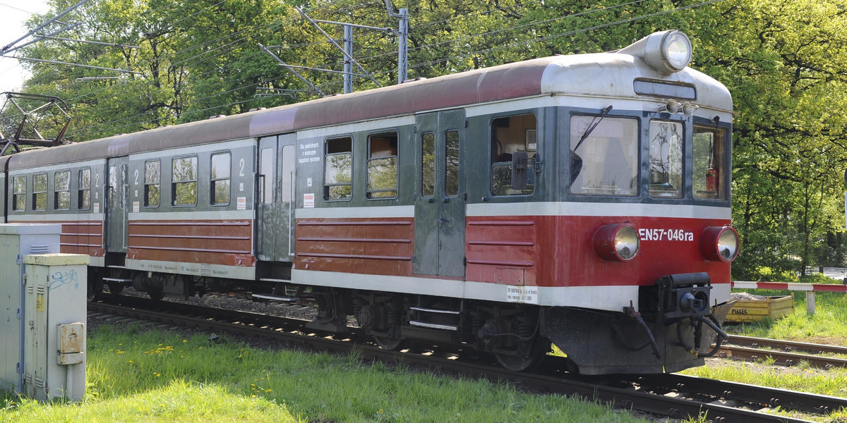 Śmiertelny wypadek na torach w Gdyni. Mężczyzna zginął pod kołami pociągu
