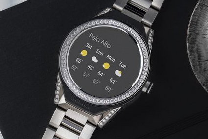 Oto smartwatch, który można szybko zmienić w elegancki zegarek