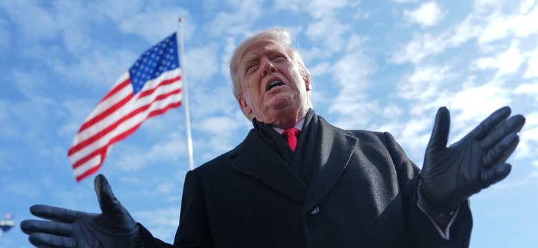 Kulisy zwrotu Trumpa ujawnione. To sprawka lobby posiadaczy broni