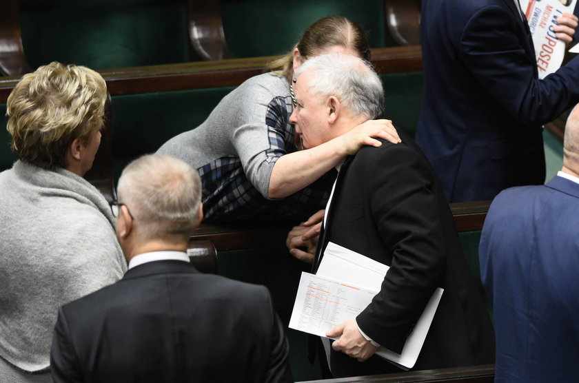 Krystyna Pawłowicz cieszy się wyjątkowymi względami Jarosława Kaczyńskiego
