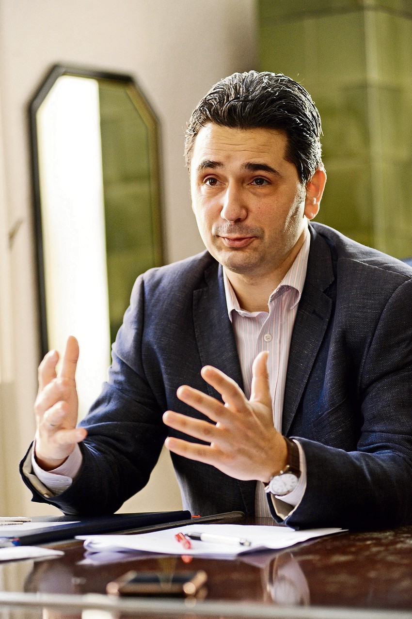 Direktor škole Miloš Trajković