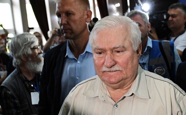 Wałęsa: Trwanie obecnej władzy to nieszczęście kraju