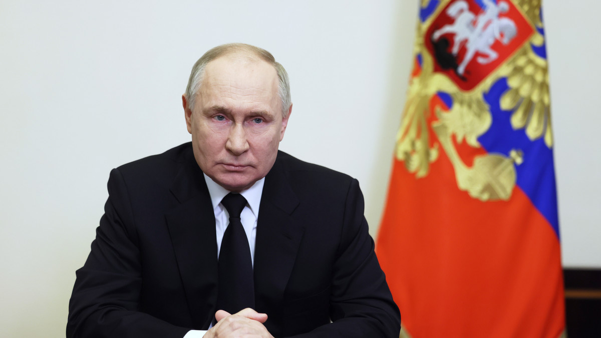 Putin wskazał winnych zamachu. "Chcemy wiedzieć, kto zlecił zbrodnię"
