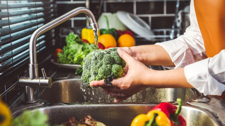 fonnyadt zöldség brokkoli megment