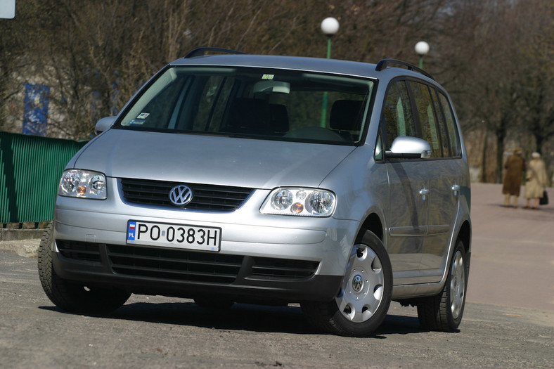 VW Touran I (2003-15); od 13 000 zł