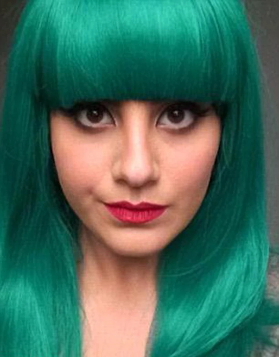 Kada je pokazala lice i kosu, pokrenula je talas protesta širom zemlje