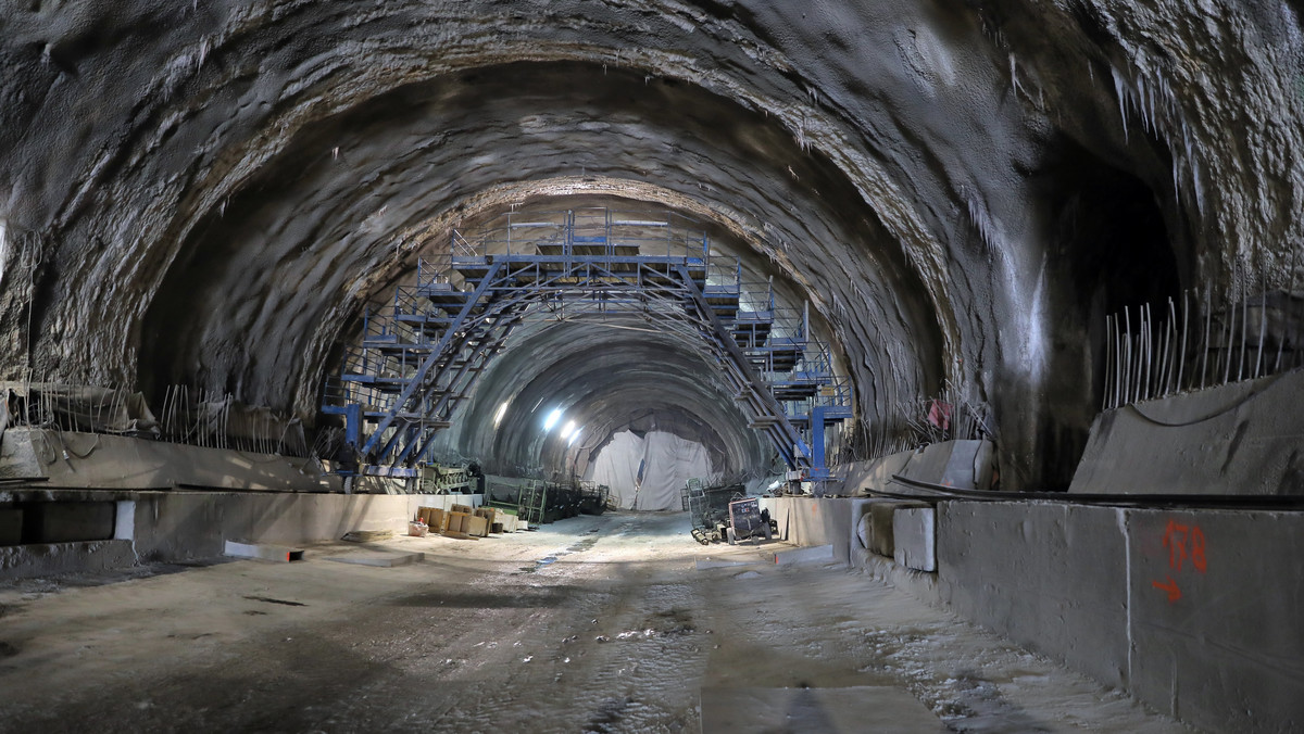 Budowa najdłuższego tunelu w Polsce na końcowym etapie