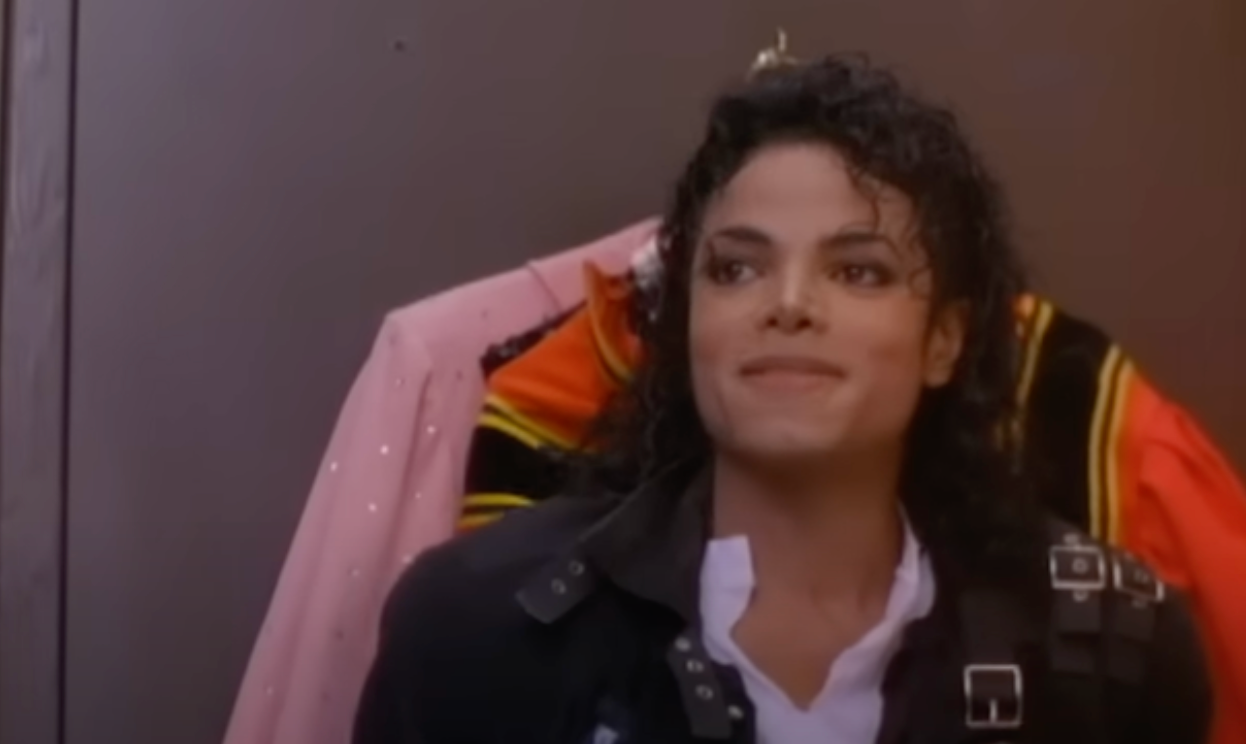Legendárny Michael Jackson.