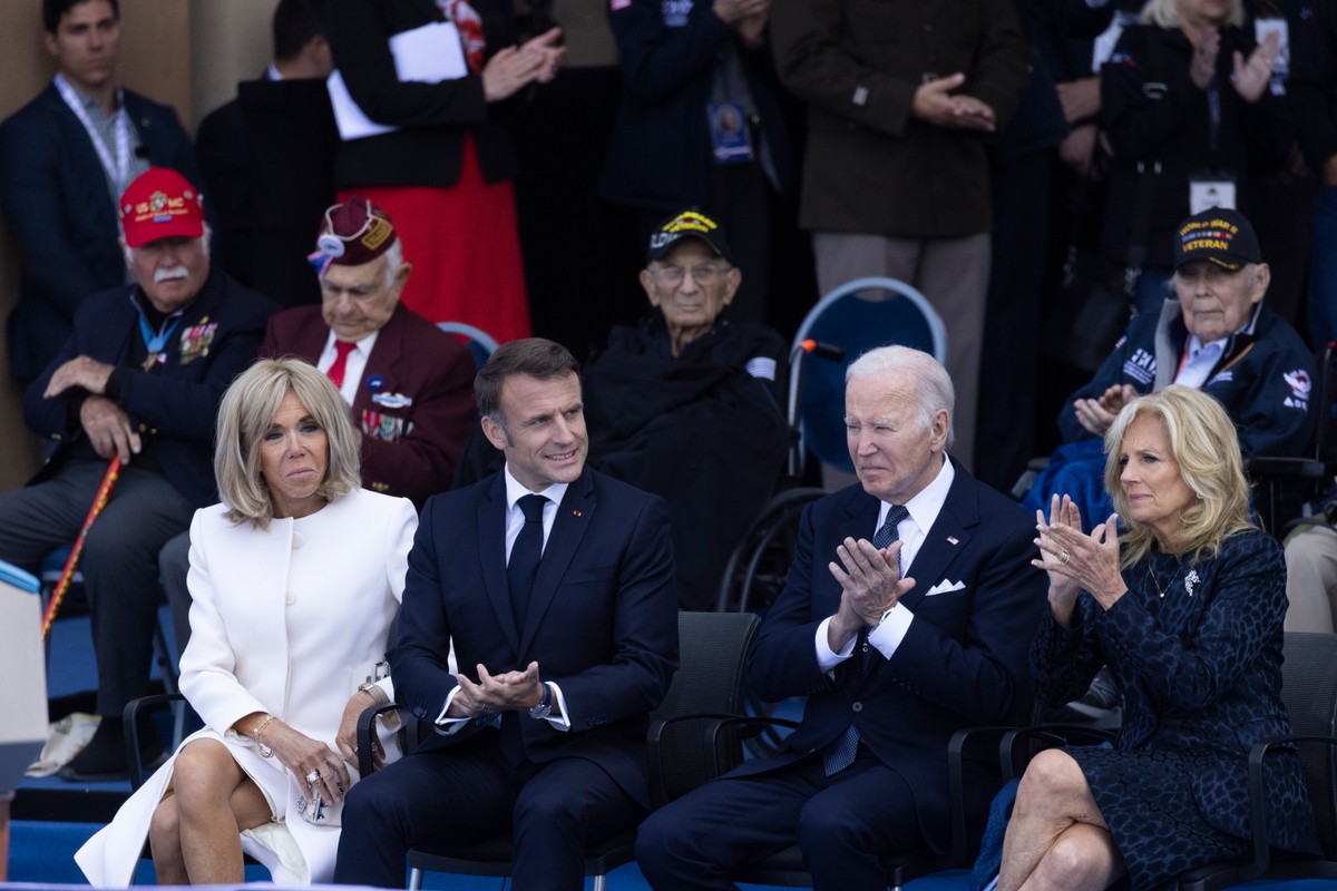 Joe Biden i Jill Biden podczasobchodów 80. rocznicy D-Day