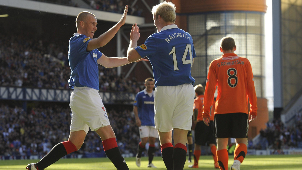 Szkocka Federacja Piłkarska (SFA) ukarała Glasgow Rangers rocznym zakazem transferów, a jego właściciela Craiga Whyte'a dożywotnim zakazem pracy w futbolu. To kary za fatalną sytuację finansową klubu.